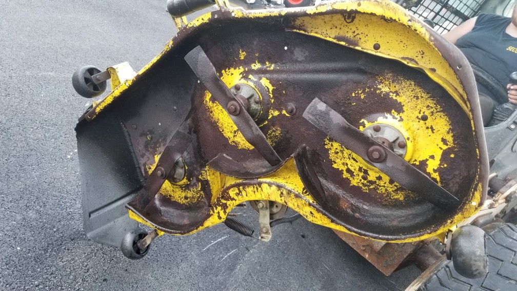 John Deere mower deck 48C OBO