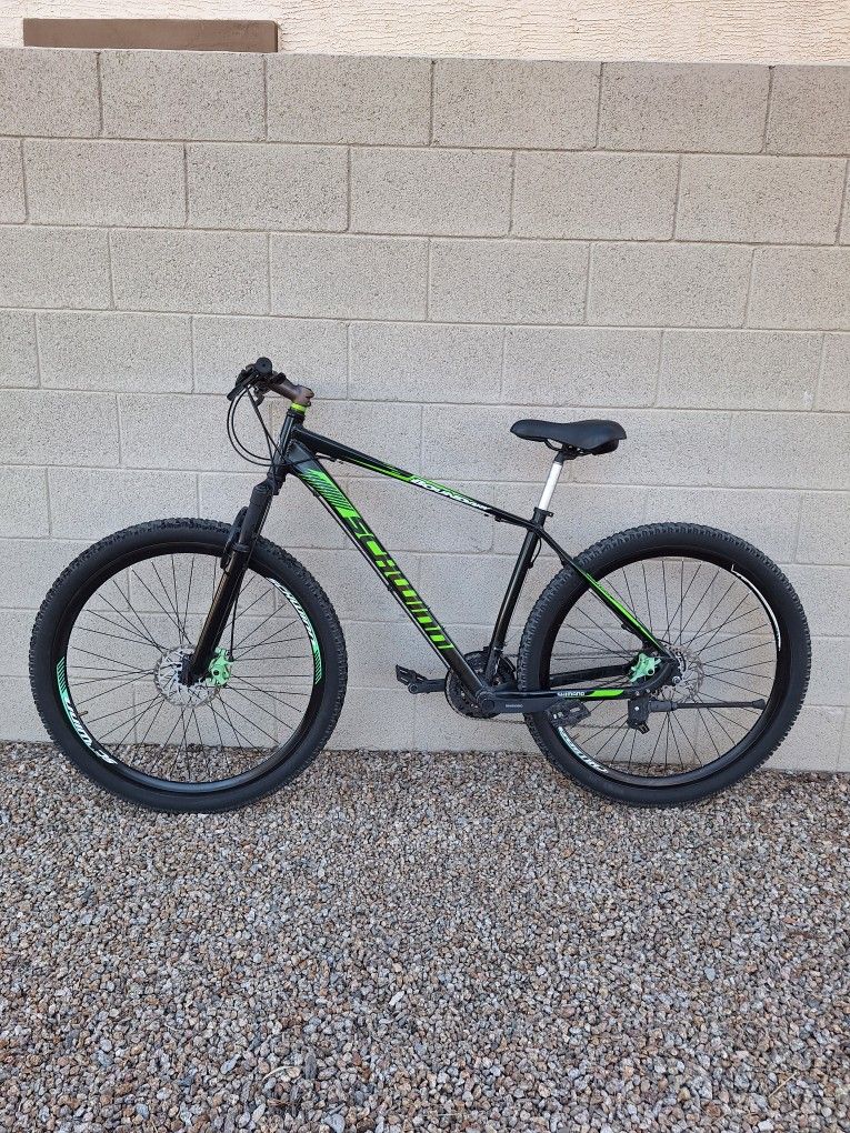 SCHWINN BONDARY 29 ER 8  X 3 SPEED DISK BRAKE READY TO RIDE ( CHECK MY OTHER BIKES )