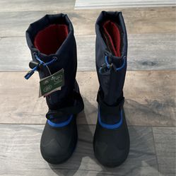 New Kamik Insulated, Waterproof Winter Boots Big Kids Size 4