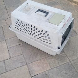 Outdoor Pet Bed, Animal Shelter 