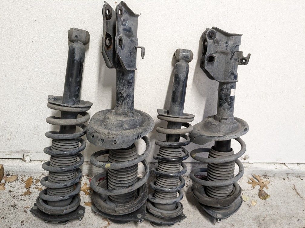 XTi Subaru Forester XT Shock Strut Assembly x4