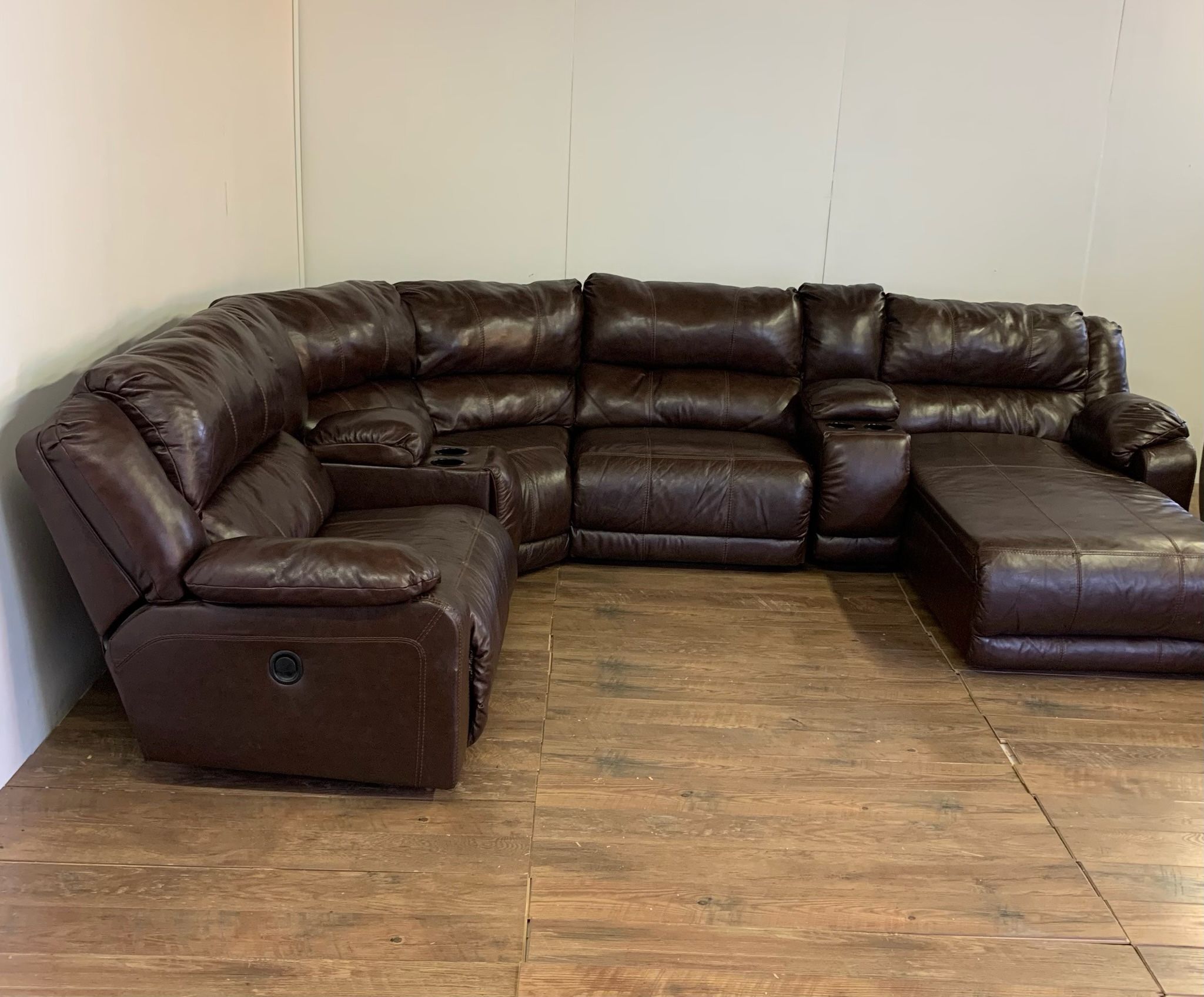Recliner Sectional Couch Sofa *Free Delivery*