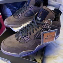 Jordan 4 x A Ma Maniére Dark Mocha