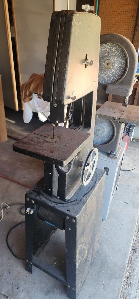 Scroll Bandsaw
