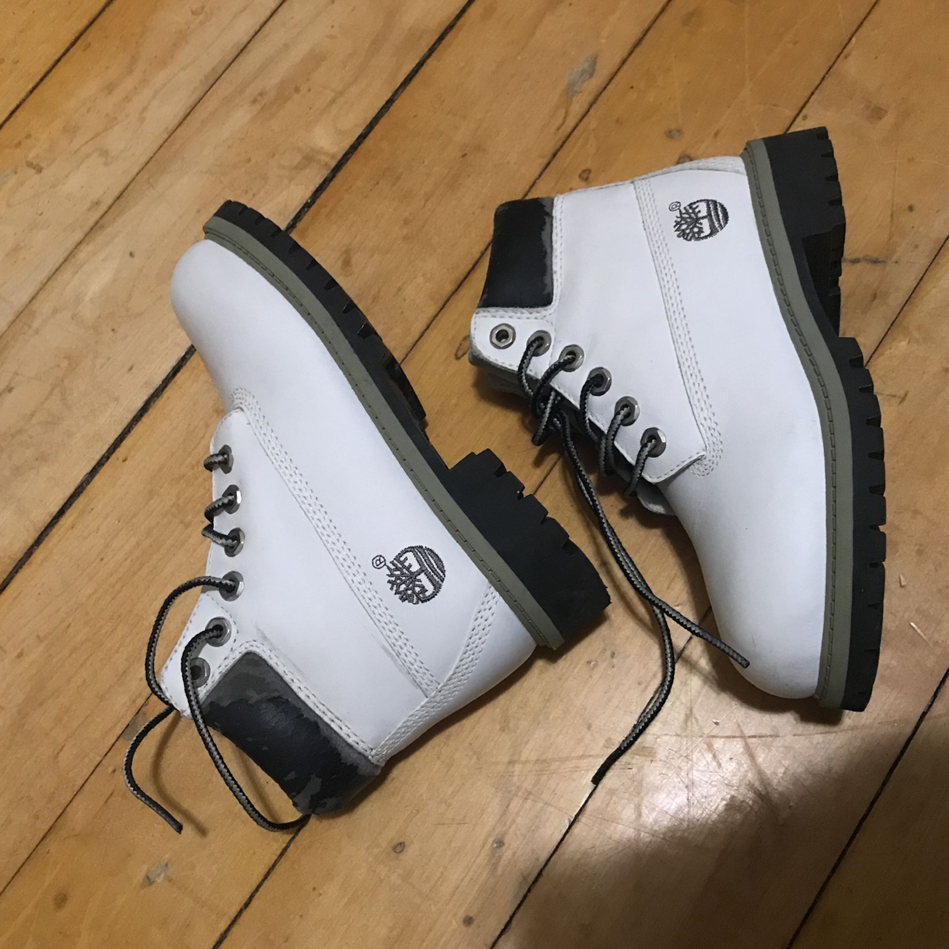 Authentic Timberland Kid Boots Sz 12.5