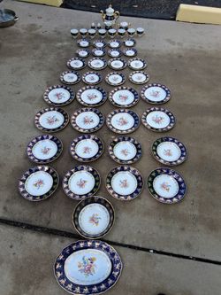 47 Dinner Set