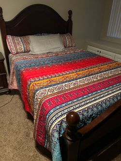 Queen size bed