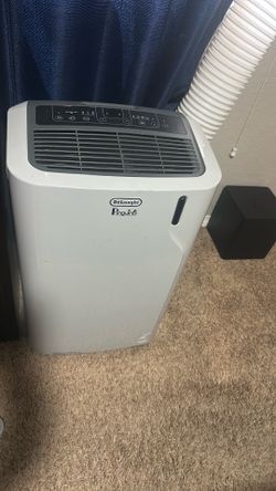 Delonghi Pinguino Portable Air Conditioner 500sq Ft #PACEM375WRC 6900BTU