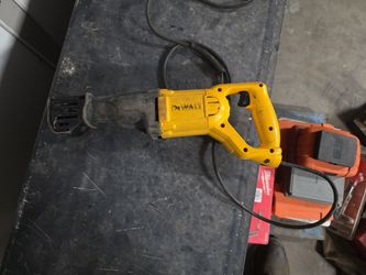 Dewalt RECIPROCATING SAW