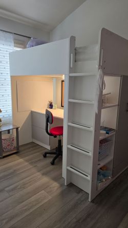 Bunk bed IKEA like new