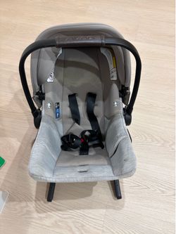 Nuna infant car seat