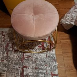 One stool excellent condition headed for a month.