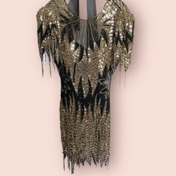 Stunning Caché Gold & Black Sequin Cocktail Dress - Perfect for Parties & Special Events!