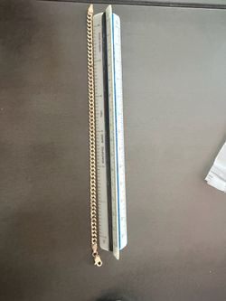 18k Cuban link bracelet