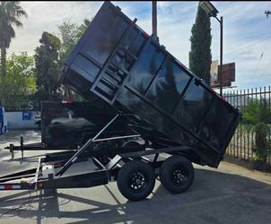 Smooth dump trailer