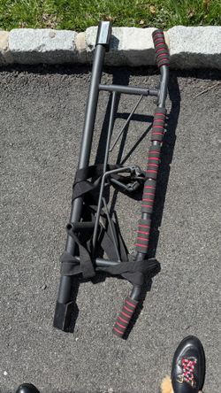 Pull up bar