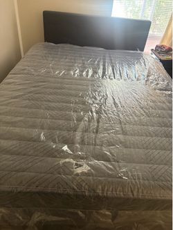 Helix Queen-Sized Mattress (New/Used)