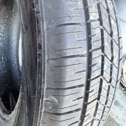 Tires 195/70/14 All Season. Like New. 