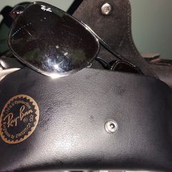 Ray-Bans Aviator Sunglasses 