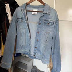 Women’s Judy Blue Fringe Denim Jacket - Large