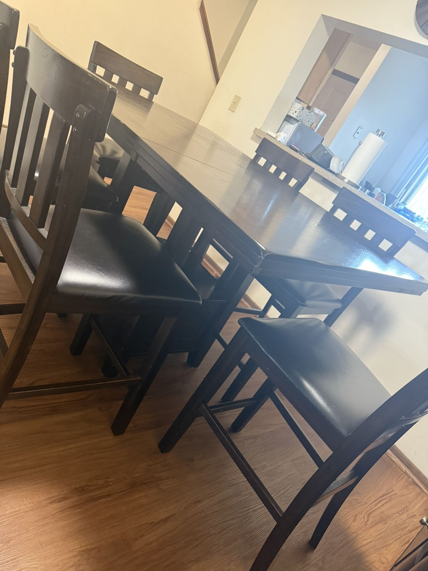 Dinning Table