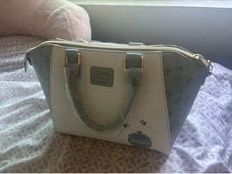 2021 Winnie the Pooh Loungefly Bag