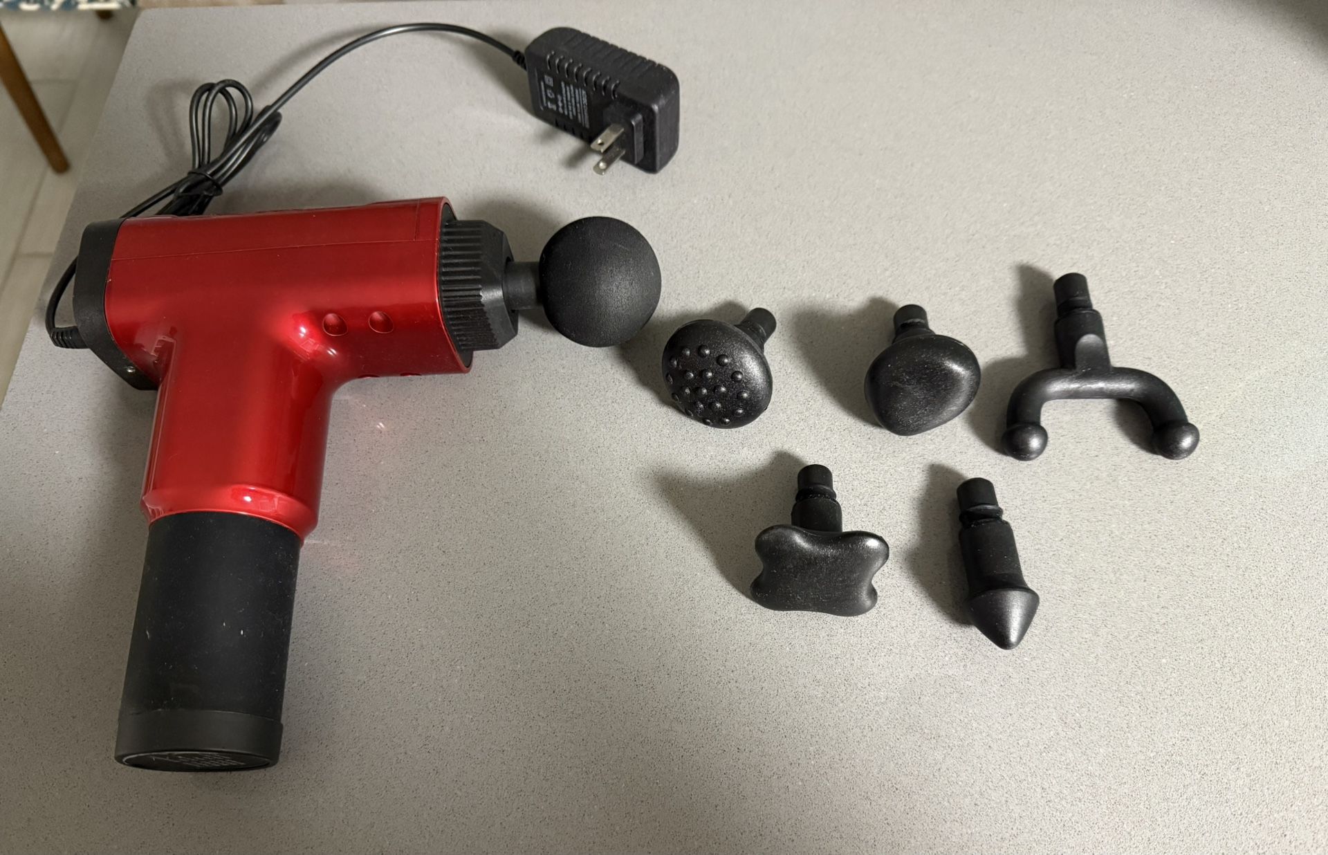 6 Adjustable Speeds Handheld Massage Gun