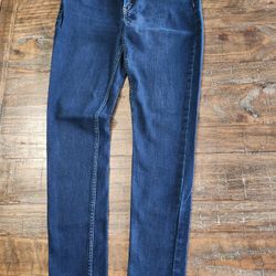 Womens Jean's Size 10 Levis