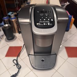 Keurig Coffee Maker ☕️ - Very Clean - New Filter 