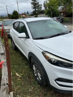 2016 Hyundai tucson for parts
