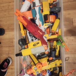 Huge Lot Of Nerf Guns 