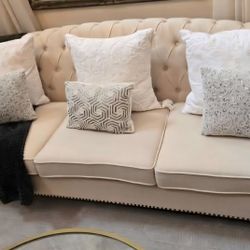 Beautiful 4 Piece Living Room Set 