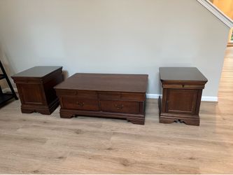 Broyhill Solid Wood Coffee Table + 2 End Tables Matching Set