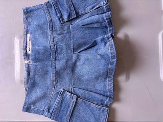 Small skirt new no tag