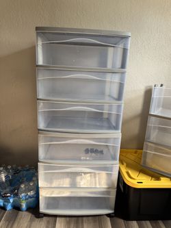 6 Drawers 