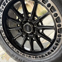20x9 FORCE OFF ROAD WHEELS FITS CHEVY TRUCK OR SUV SI LO MIRASTE PUBLICADO ES QUE TODAVÍA LO TENGO  