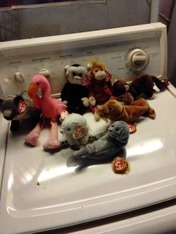 BEANIE BABIES