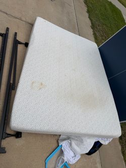 FREE Twin Mattress – Pickup Only