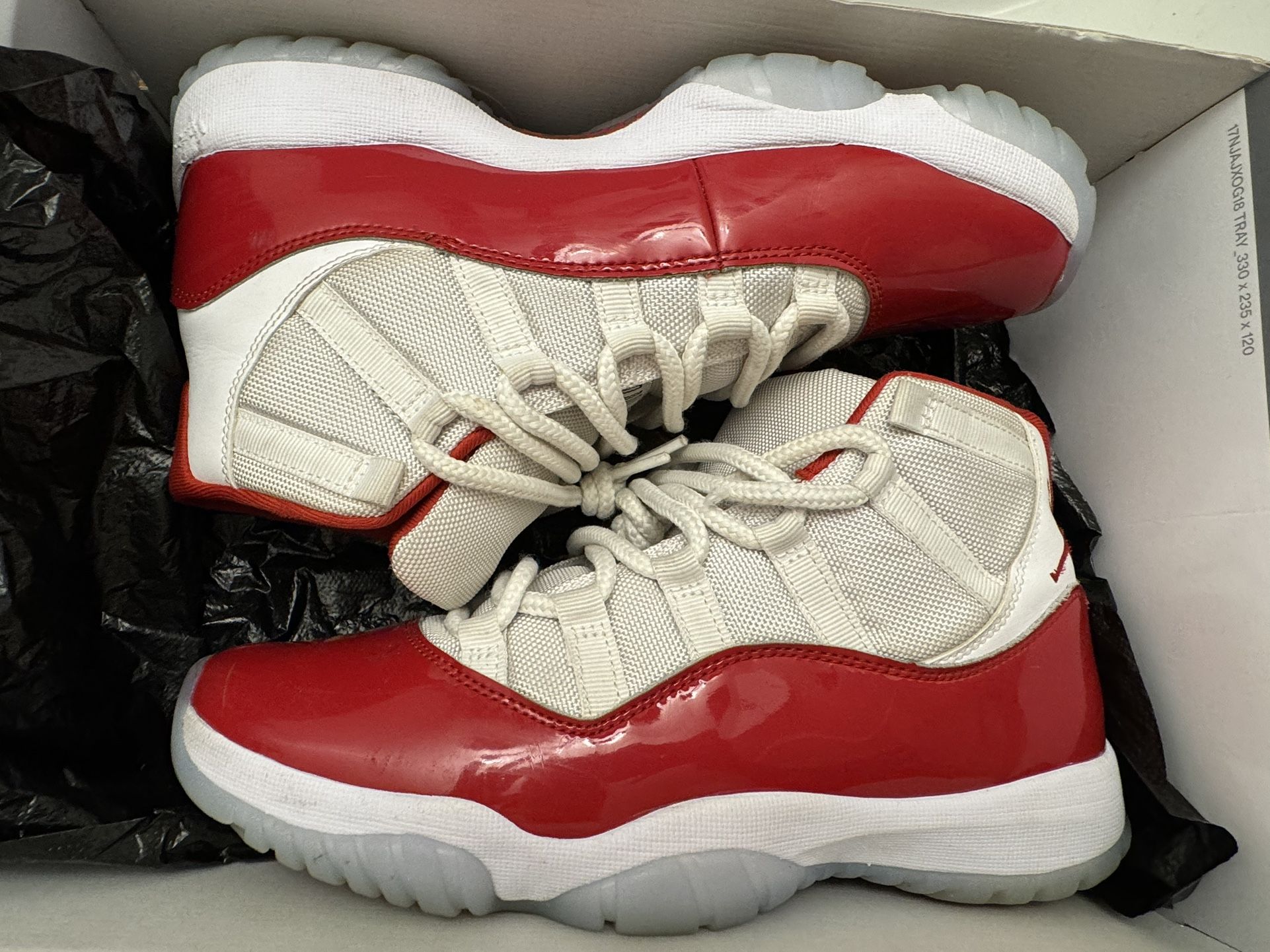 Jordan 11 cherrys