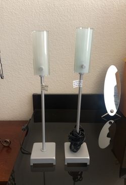 Desk lamp