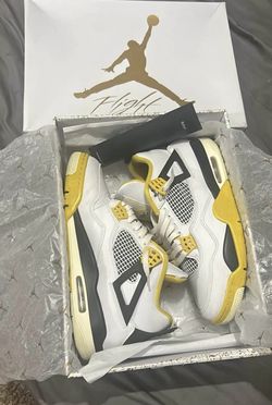 Air Jordan ‘Vivid Sulfur’ 4