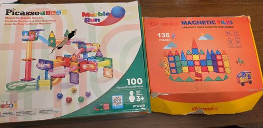 Marble run and magnetic tiles