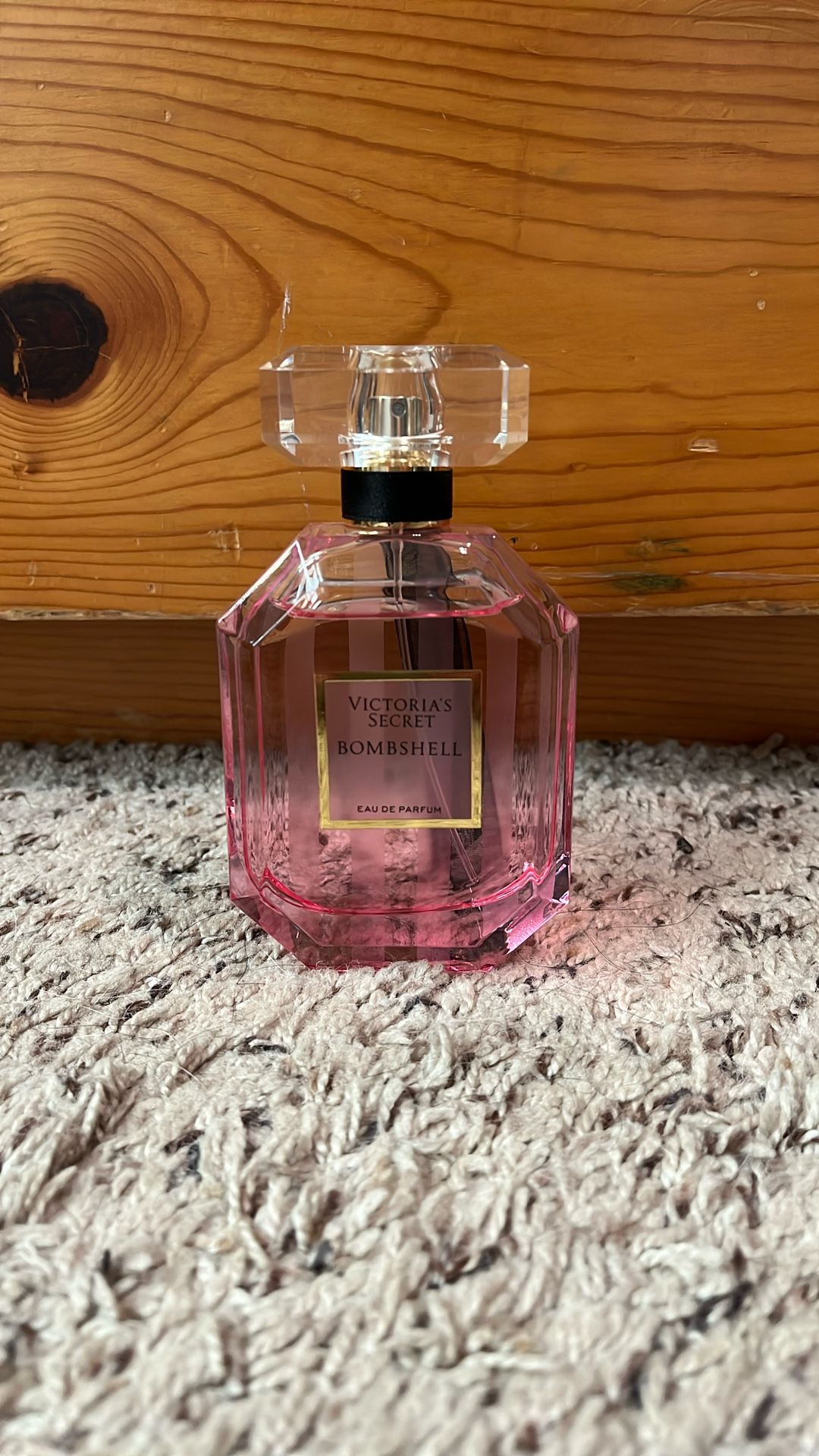 Victoria Secret Bombshell Eau De Parfum 3.4oz