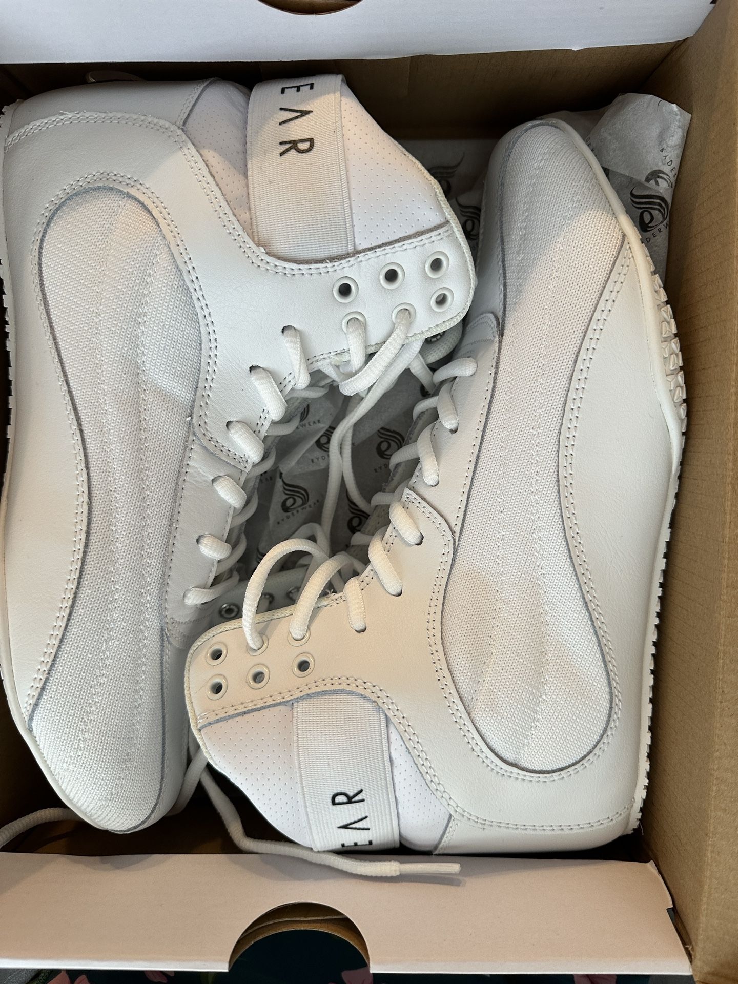 Bodybuilding Weightlifting Shoe Size 8(men), 10(women)