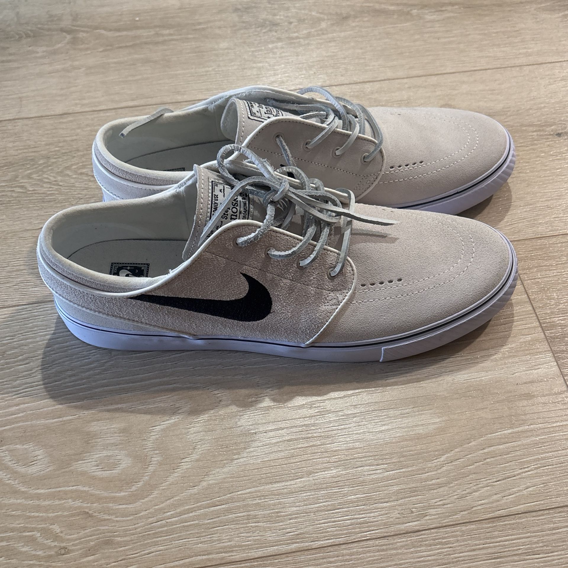 Nike SB Janoski
