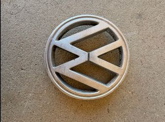 vw early beetle hood emblem