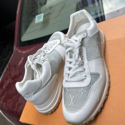 Louis Vuitton LV Trainer – Authentic – Size 10.5