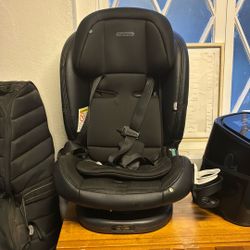 Peg Perego Car Seat