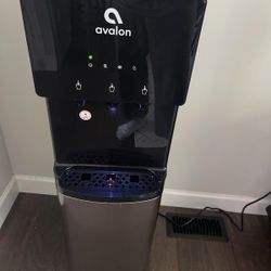 Avalon water dispenser