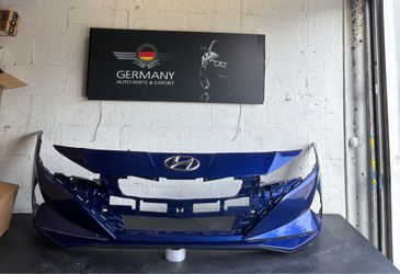 Hyundai. Elantra 22 front bumper cover Oem